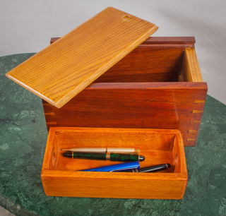 Rajmahal Pen Box